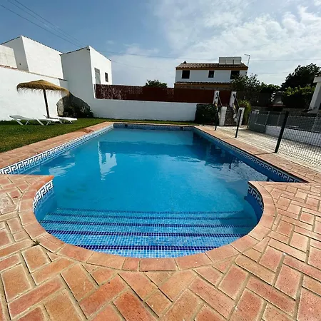 Con Piscina Privada Grupos Chalet *
